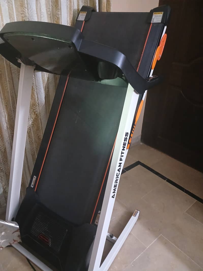 American Fitness Treadmill T310A Fitness Machine 2