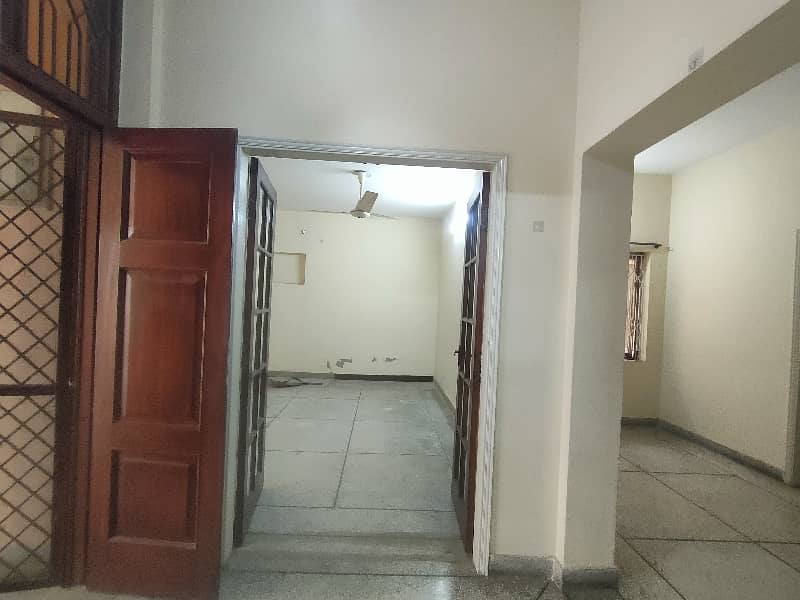 10-Marla 3-Bedroom's House Available For Sale on Hot Location Near Market & Masjid. 12