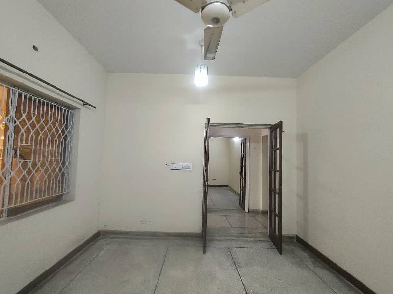 10-Marla 3-Bedroom's House Available For Sale on Hot Location Near Market & Masjid. 13