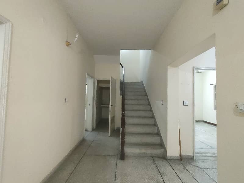 10-Marla 3-Bedroom's House Available For Sale on Hot Location Near Market & Masjid. 27