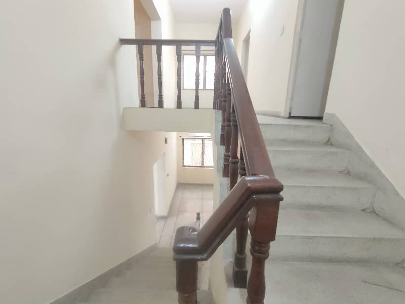 10-Marla 3-Bedroom's House Available For Sale on Hot Location Near Market & Masjid. 29