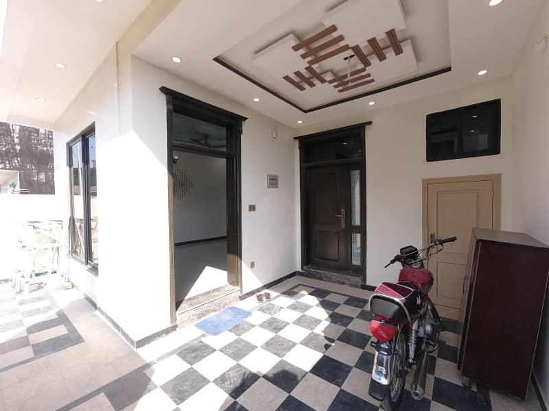 HOUSE AVAILABLE FOR SALE C BLOCK SIZE 6 MARLA IN MULTI GARDENS B-17 ISLAMABAD 12