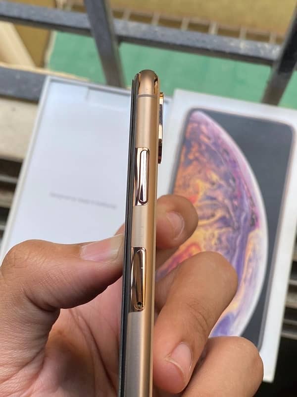 IPhone XS Max 256GB Gold DUAL SIM PTA APPROVED  HK VARIENT 4