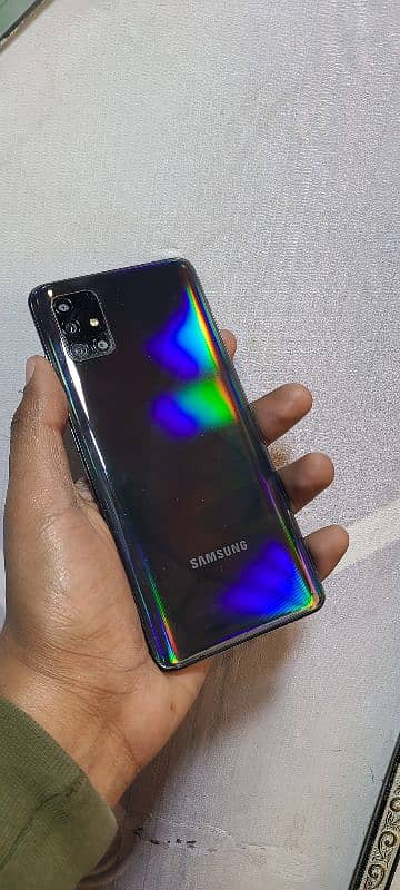 Samsung A51 1