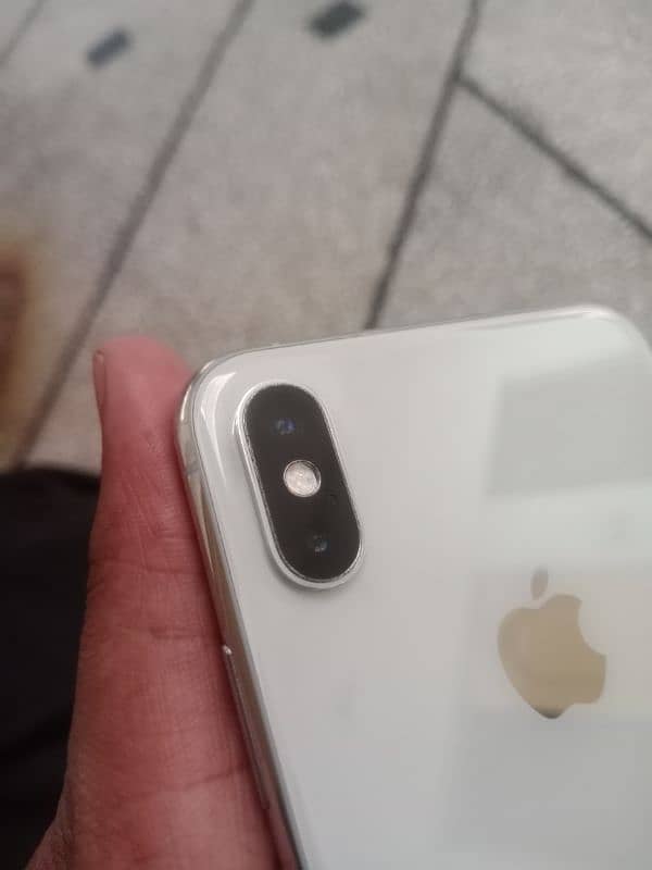 iPhone XS 7