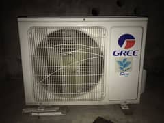 Gree 1.5 ton DC inverter heat and cool