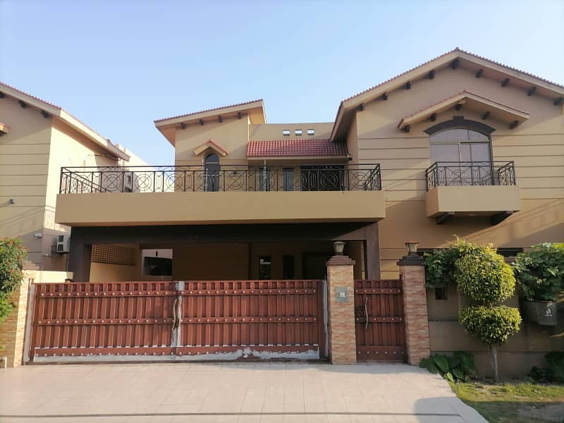 17 Marla Brig House For Sale Askari 10 Sector F 0