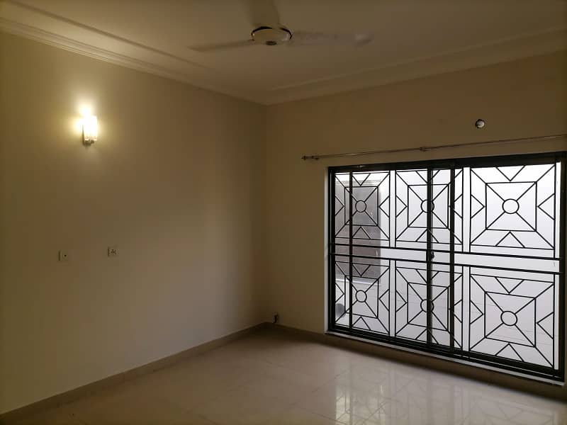 17 Marla Brig House For Sale Askari 10 Sector F 8