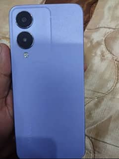 Vivo y17s Full Box bilkul new ha 10 by 10