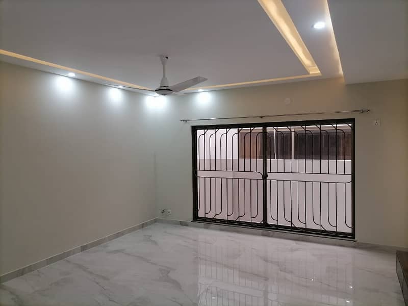 Brand New Luxury House For Sale In Sec S Askari 10 Lahore Cantt 3