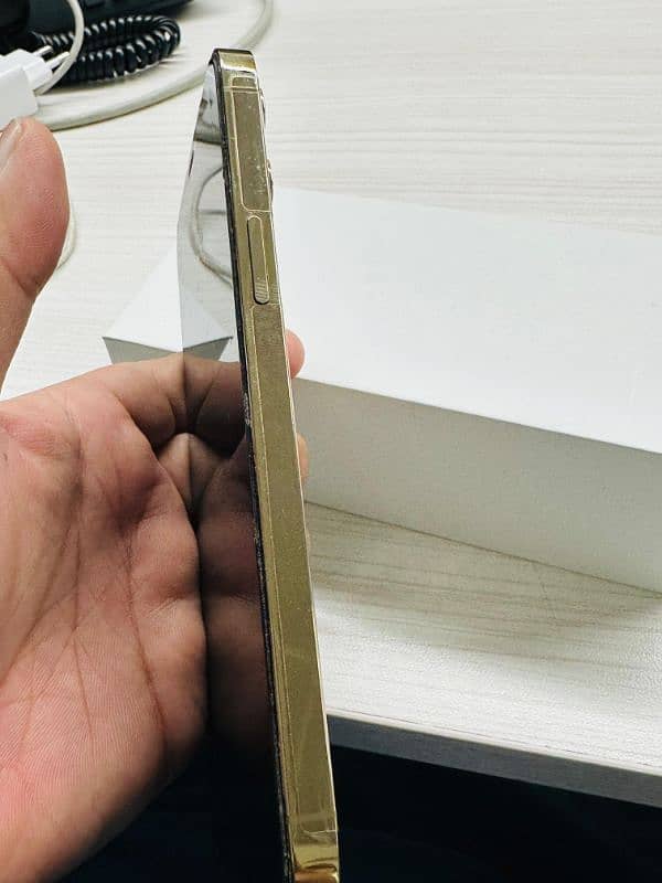 Iphone 12 pro max | Non PTA 6