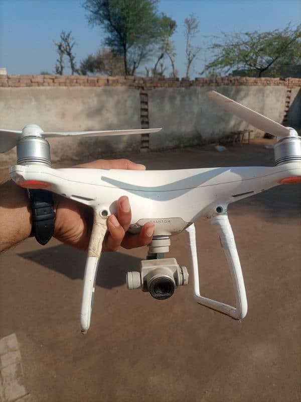 DJI phantom 4 advance 2