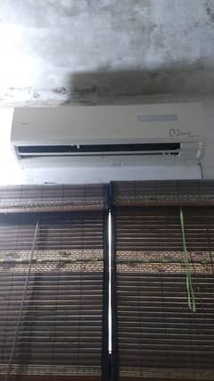 Haier 1 ton simple Ac Non inverter