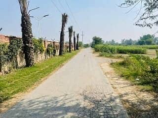 4 Kanal Farmhouse Plot On Main Boulevard 1