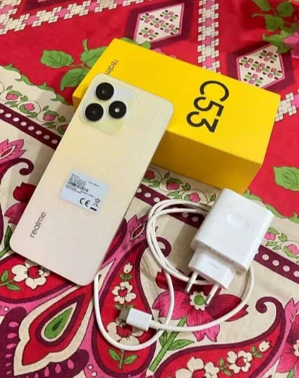 Realme C53 champion Gold 10/10 1