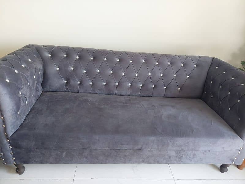 New 5 seater sofa set at reasonable price 2