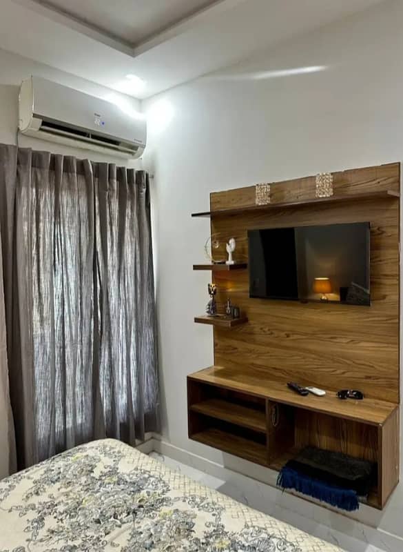 Short time studio apartments available for rent in bahria town phase 7 6