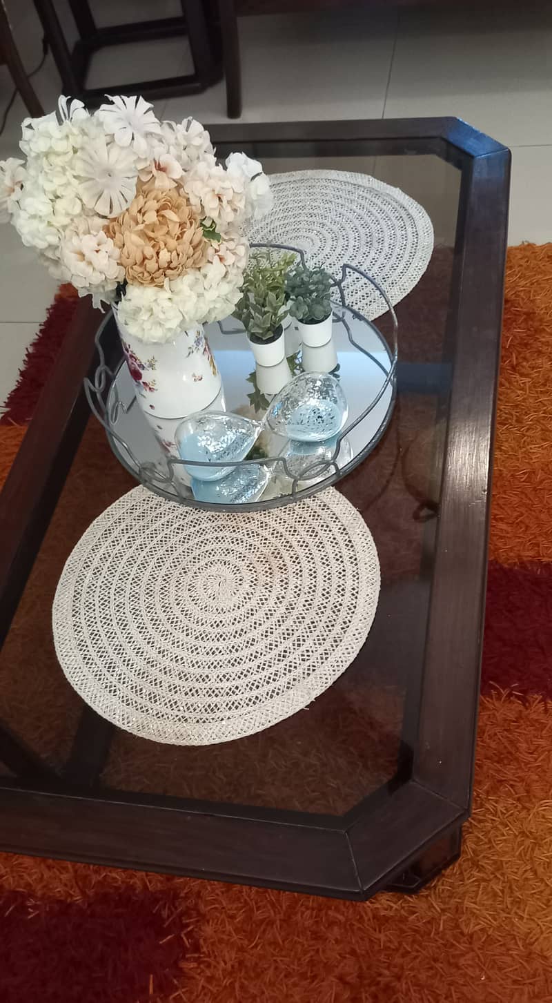 1 Center Table/4 Side Tables/ Dark Tempered Tinted Glass. 1