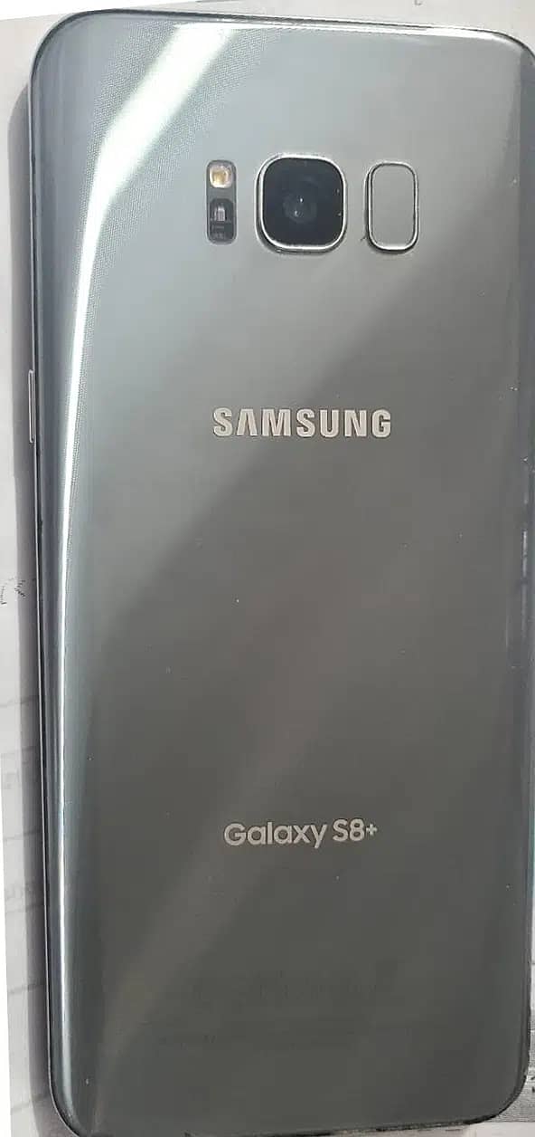 Samsung Mobile S8 Plus 4