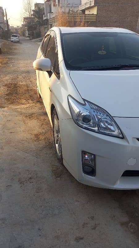 Toyota Prius 2011 5