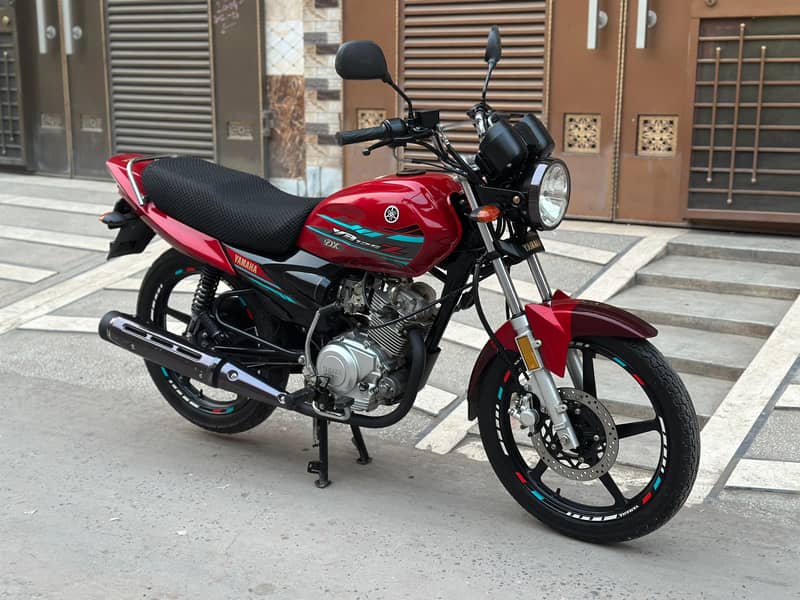 Yamaha YB125-Z DX (2023) MODEL | Yamaha in Bikes | YB 125Z-DX 7