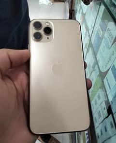 iPhone 11 Pro Gold colour 256 GB factory unlock condition 10/9 77% HEL