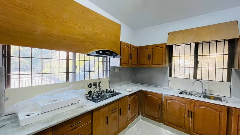 Renovated Beautiful Unfurnished Independent Upper Portion For Family Living 2