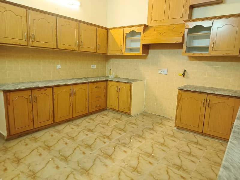 Independent Upper Portion 2 Bed Unfurnished residence or ,for office purposes 4