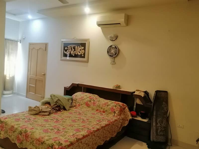 3 BEDROOMS UPPER PORTION IS AVAILABLE FOR RENT IN I-8 ISLAMABAD. 9