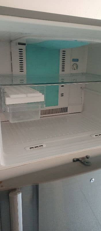 Toshiba refrigerator 5