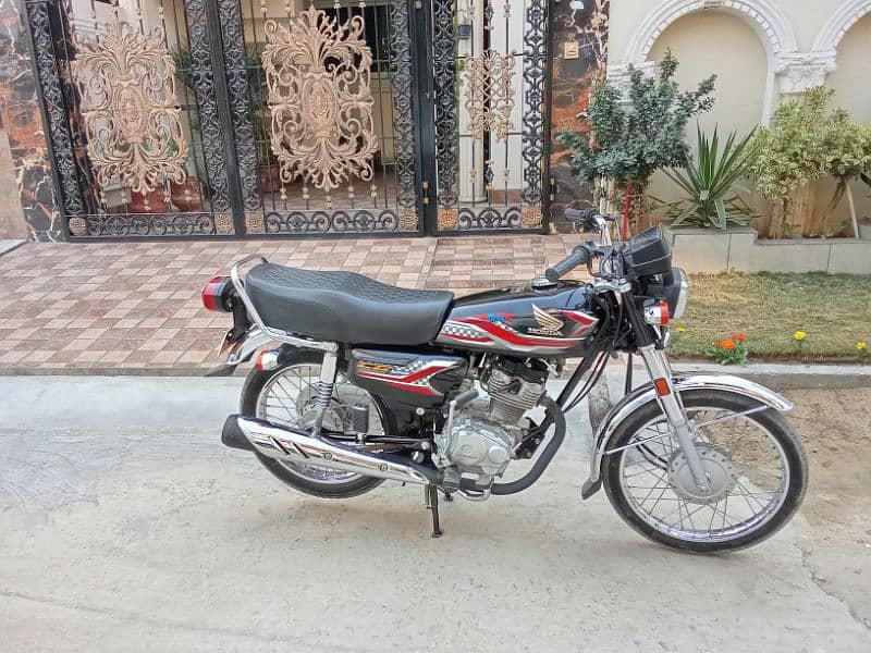 HONDA CG 125 2024 2