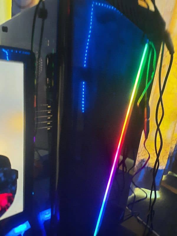 RGB gaming pc, orignal samsung monitor, gaming rgb headset FOR SALE! 5