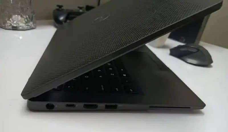 DELL Latitude 7400 i5 8th generation 4