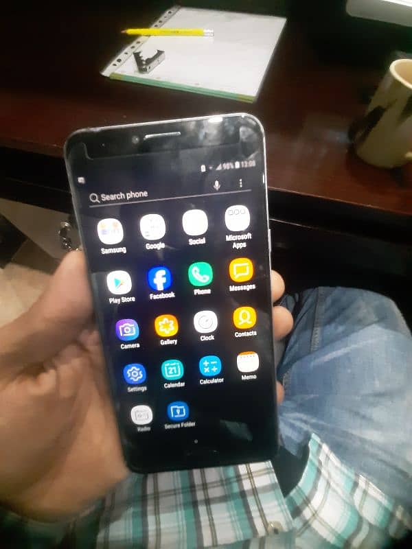 Samsung galaxy c7000 4