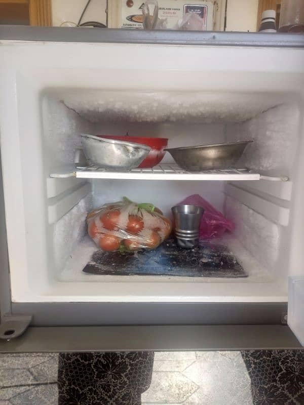 Haier refrigerator good condition urgent need money for sale 1