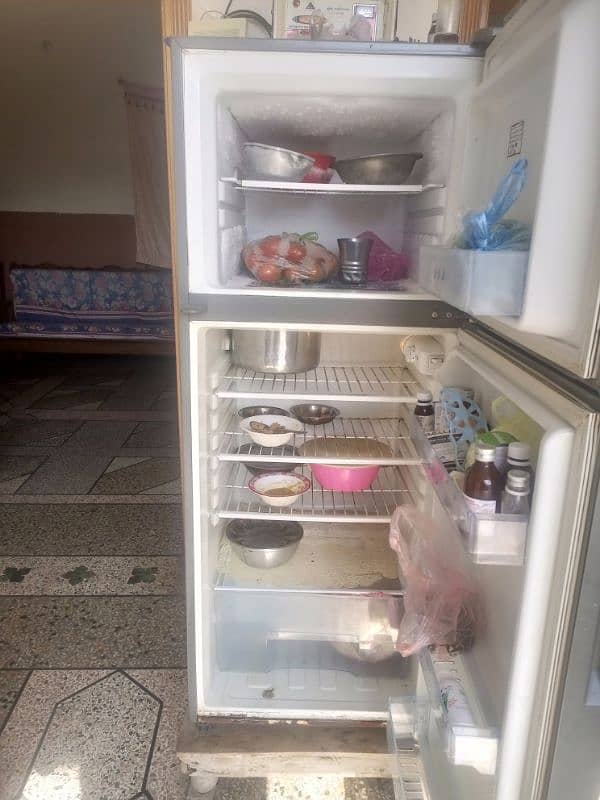 Haier refrigerator good condition urgent need money for sale 3