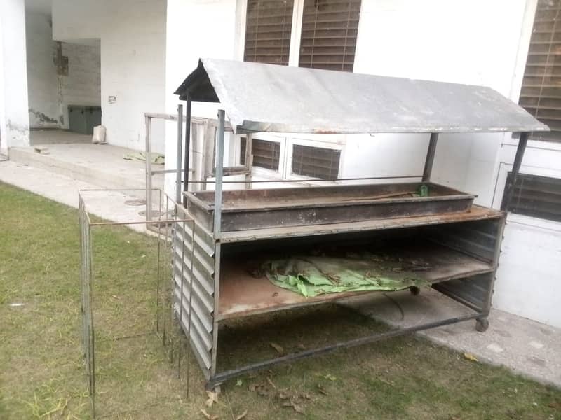 BBQ counter and Angethi for Sale urgent 8 x3 4