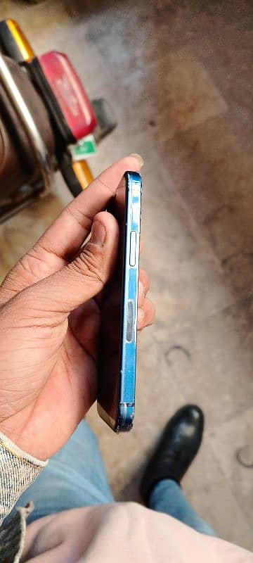 Iphone 12 Mini Blue Color 64 gb jave 1