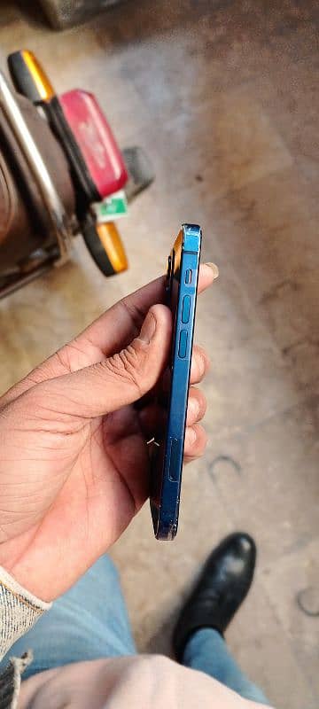 Iphone 12 Mini Blue Color 64 gb jave 2