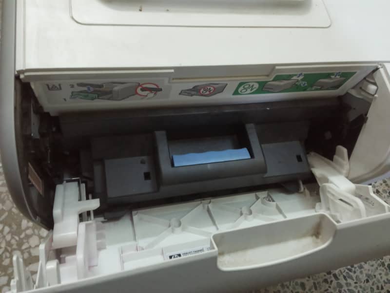 HP Color LaserJet CP1215 – For Sale 5