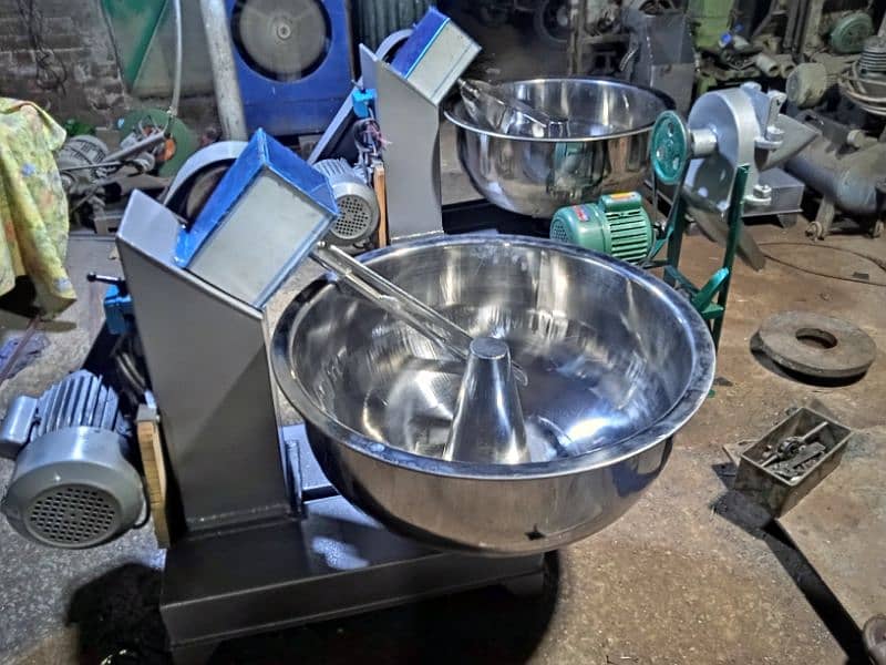 Flour mixer machine/ Atta mixer machine/Dough machine/ Dough mixer 5