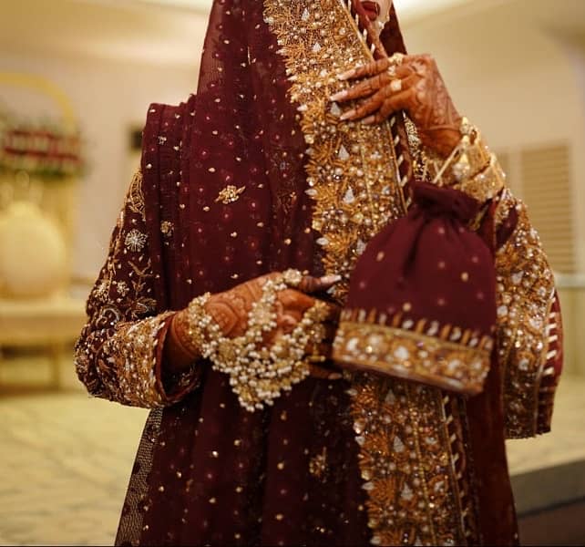 BARAAT DRESS FARSHI SHARARA 1