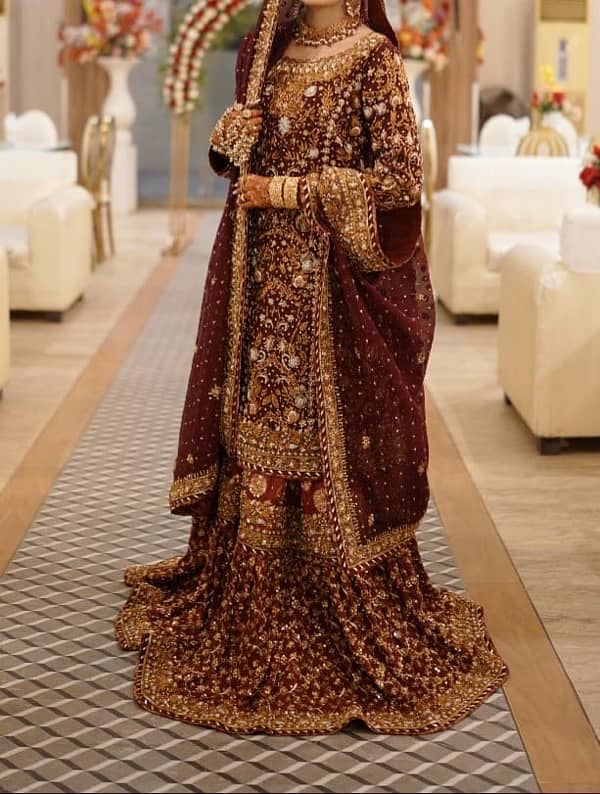 BARAAT DRESS FARSHI SHARARA 3