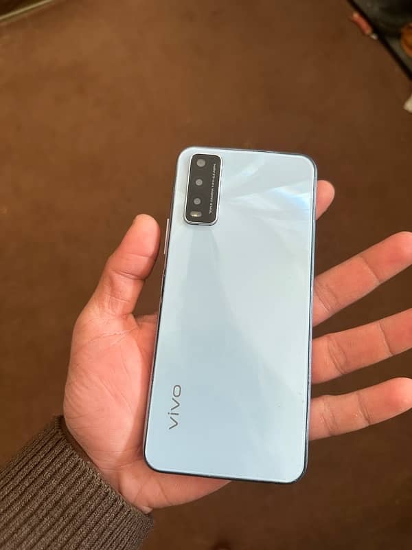 VIVO Y20 1