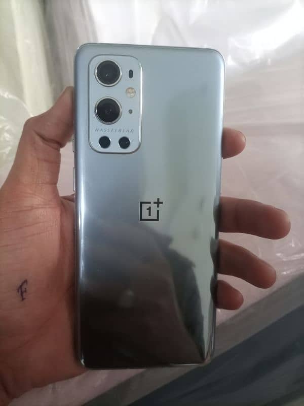 One Plus 9 Pro 5G For Sale Urgent 0