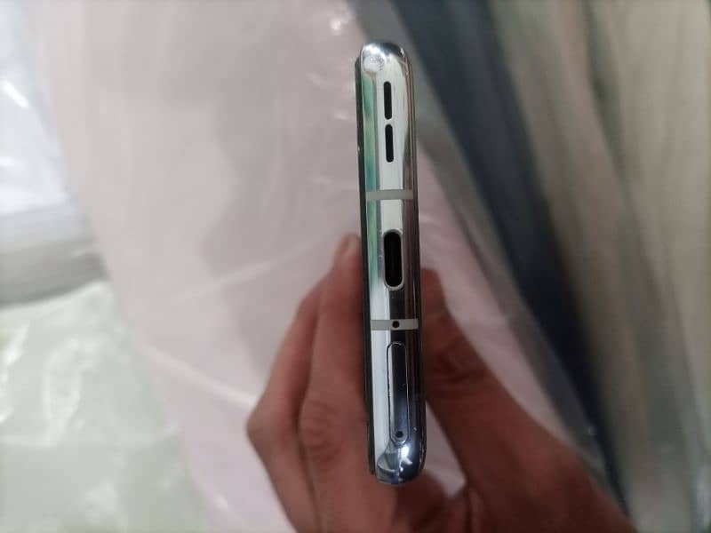 One Plus 9 Pro 5G For Sale Urgent 3