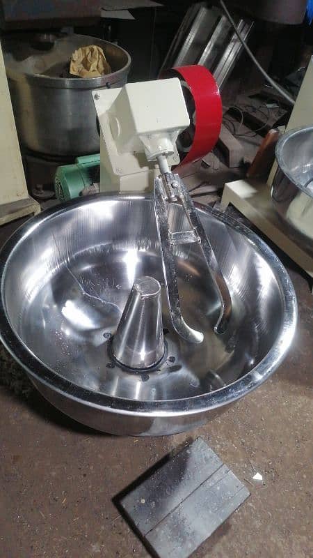 Atta machine /Dough machine / Flour mixer machine / Commercial mixers 6