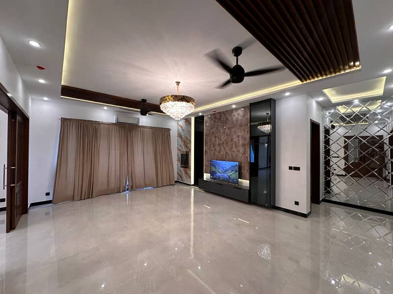 One Kanal Brand New Beautiful Upper Portion For Rent In DHA Phase 8 Top Location 7