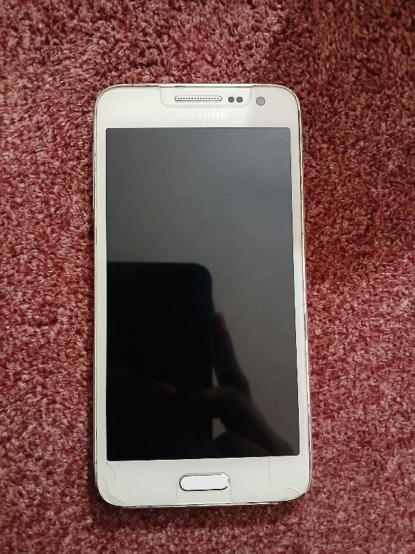 Samsung Galaxy A3 3