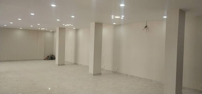 Pc Marketing Offers!Modern 5000 Sqft Plaza For Rent In F-6 41